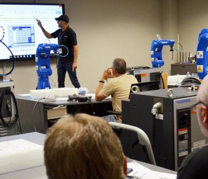 Dạy Sản phẩm Lập trình Robot uy tín nhất Việt Nam